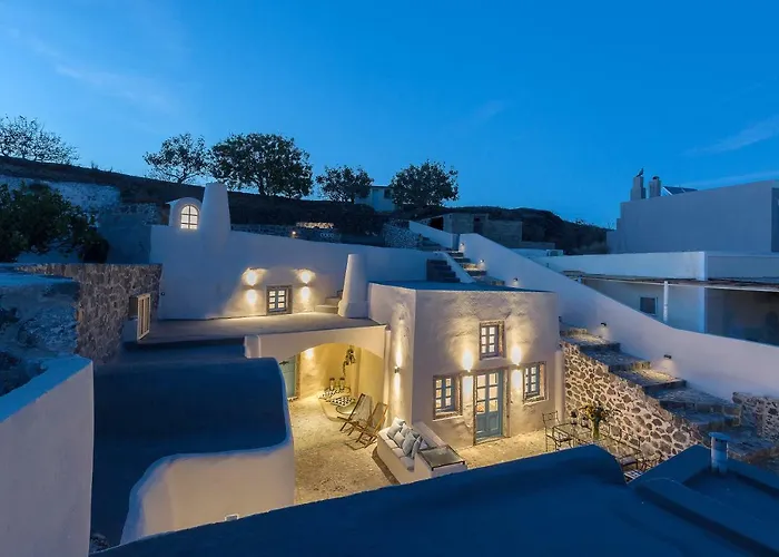 Alluvial Santorini Suites