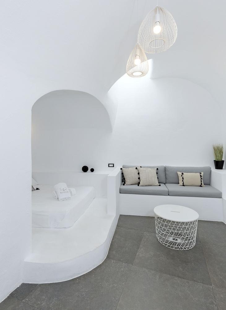 Alluvial Santorini Apartament Mesaria